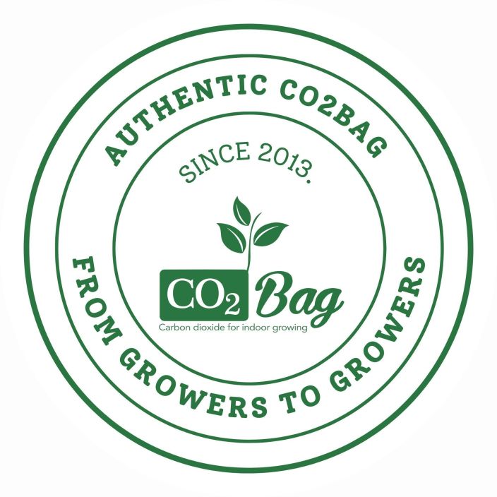 CO2BAG XL Hiilidioksidipussi CO2BAG lisaa kasvunopeutta ja aikaistaa hedelmien kypsymista. Lisaksi se parantaa makua, varia,