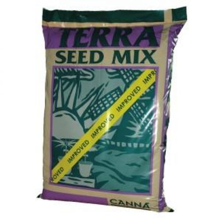 Multa, istutus, Canna Terra Seed Mix 25l Laaduaks vaharavinteinen multa siemenille ja taimille.